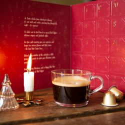 Julkalender, Rd med 48 kapslar